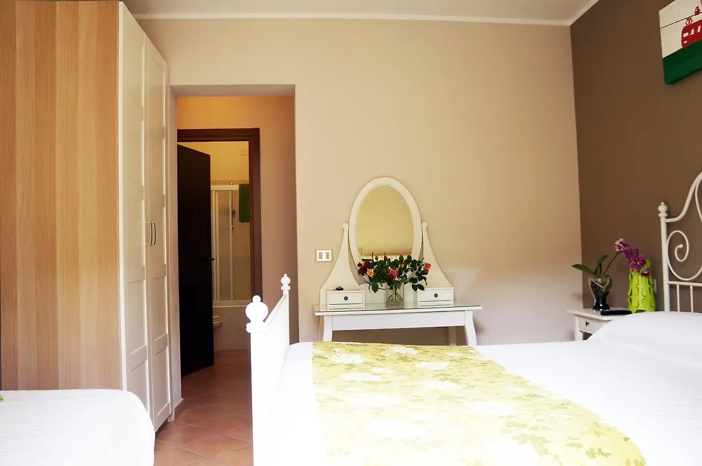 Vendégház Alexander Rooms Tirano